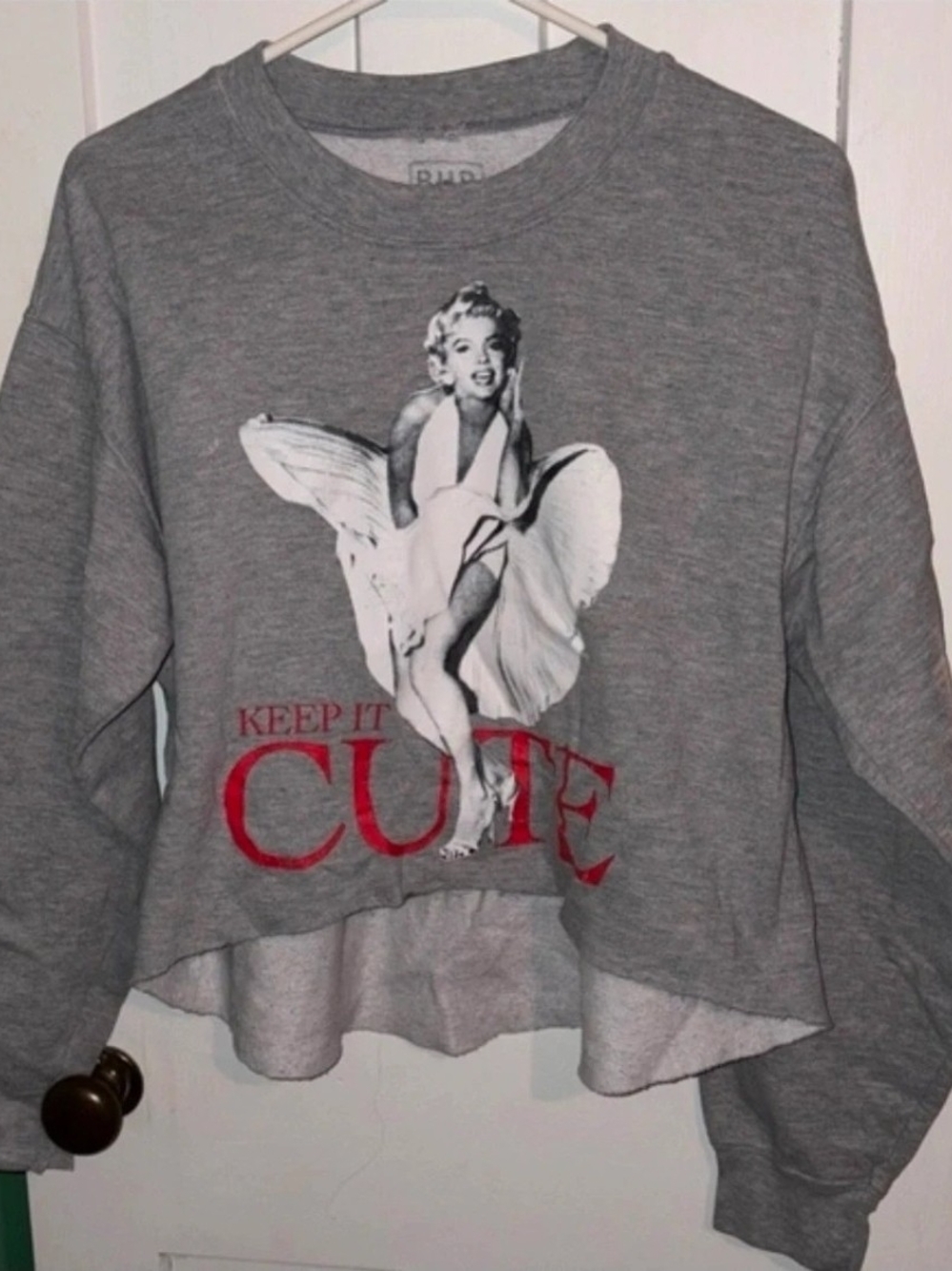 Gray 'Keep It Cute' Marilyn Graphic Sweatshirt